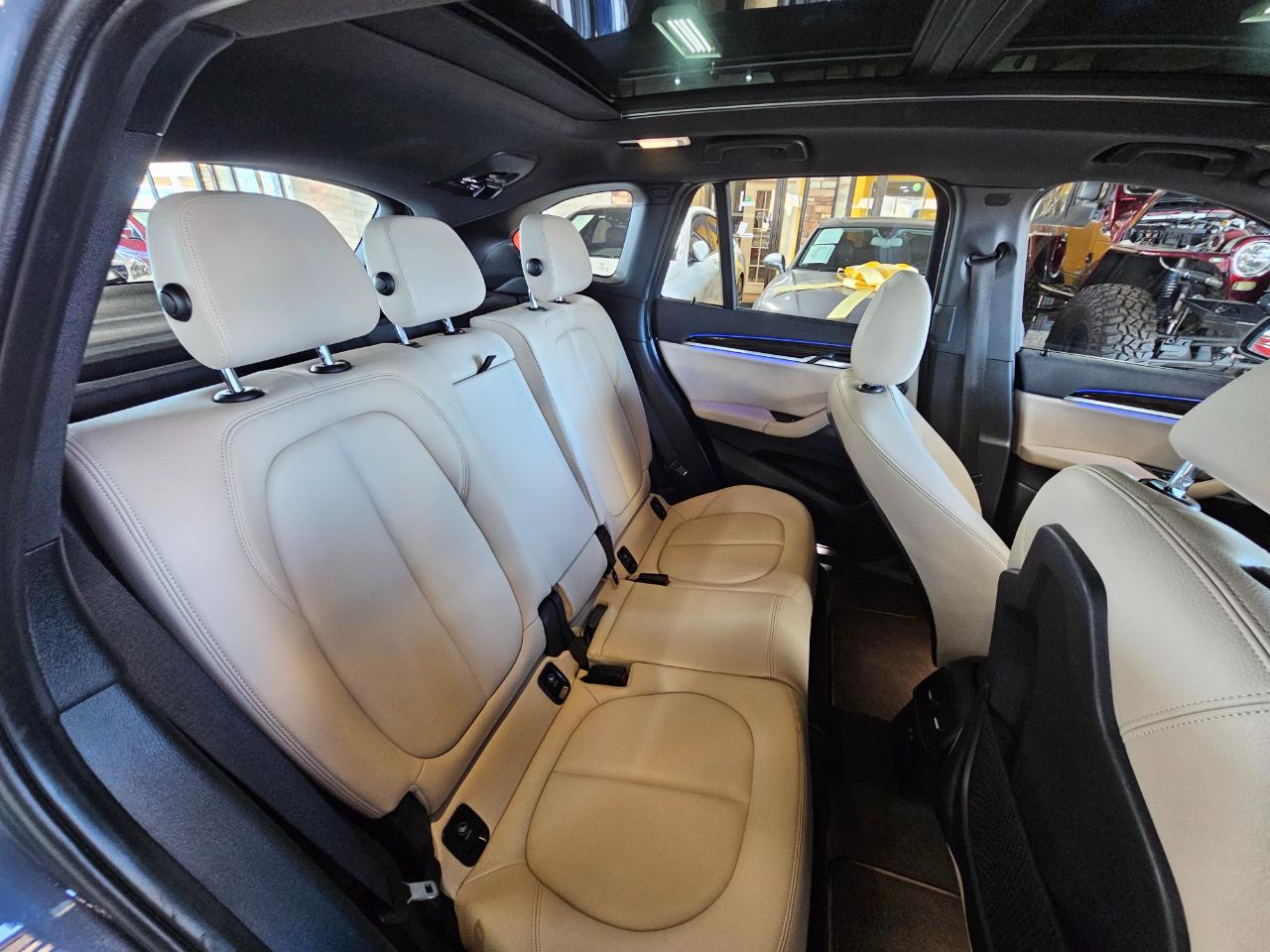 BMW X1 xDrive28i Sports Activity Vehicle 2021