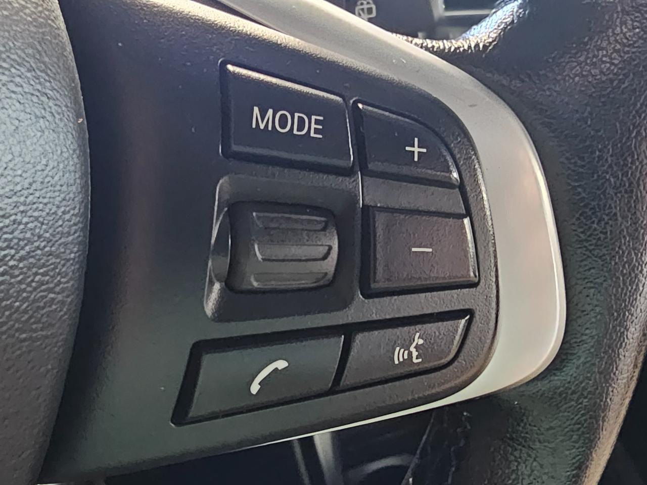 BMW X1 xDrive28i Sports Activity Vehicle 2021