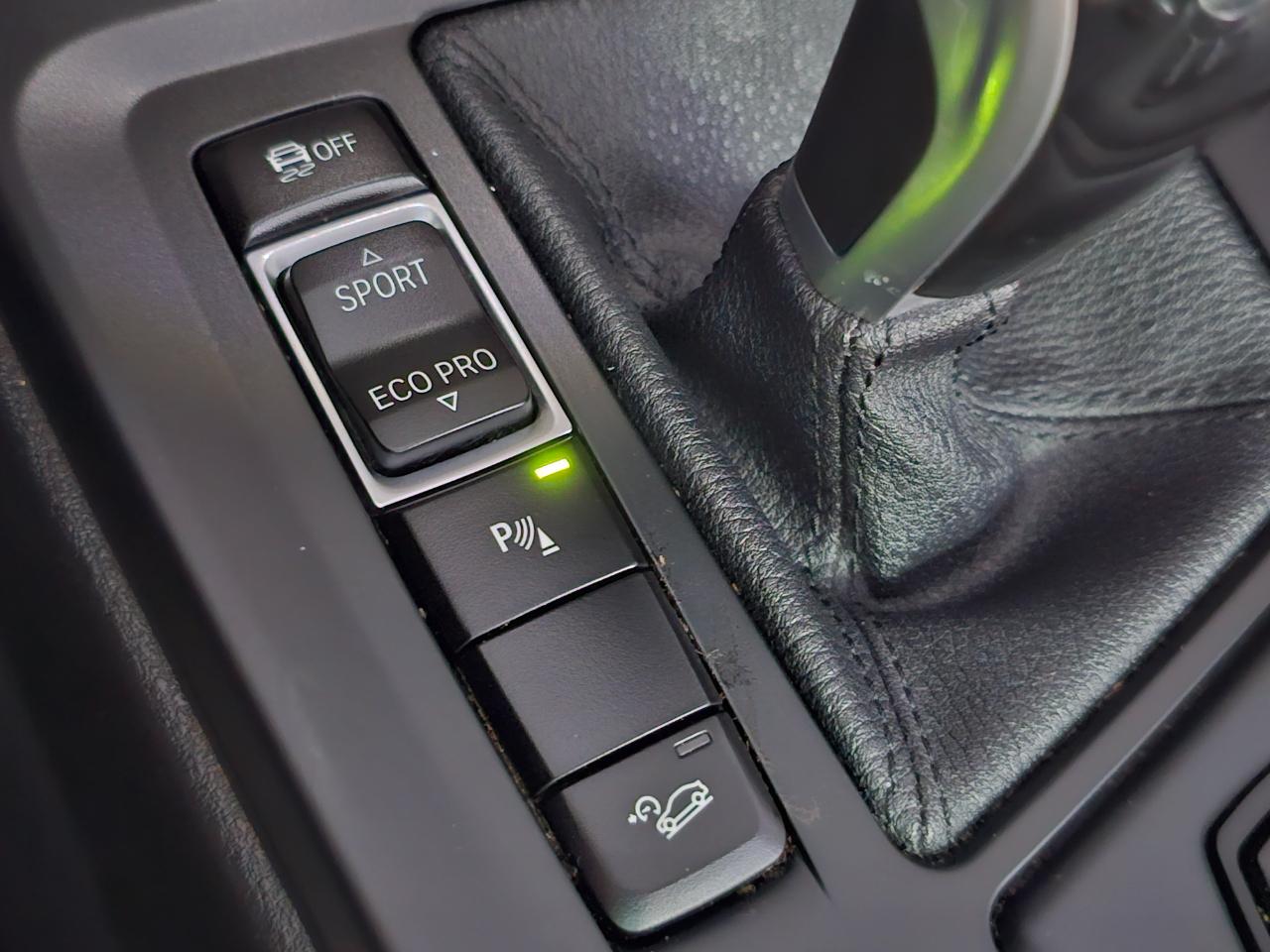 BMW X1 xDrive28i Sports Activity Vehicle 2021