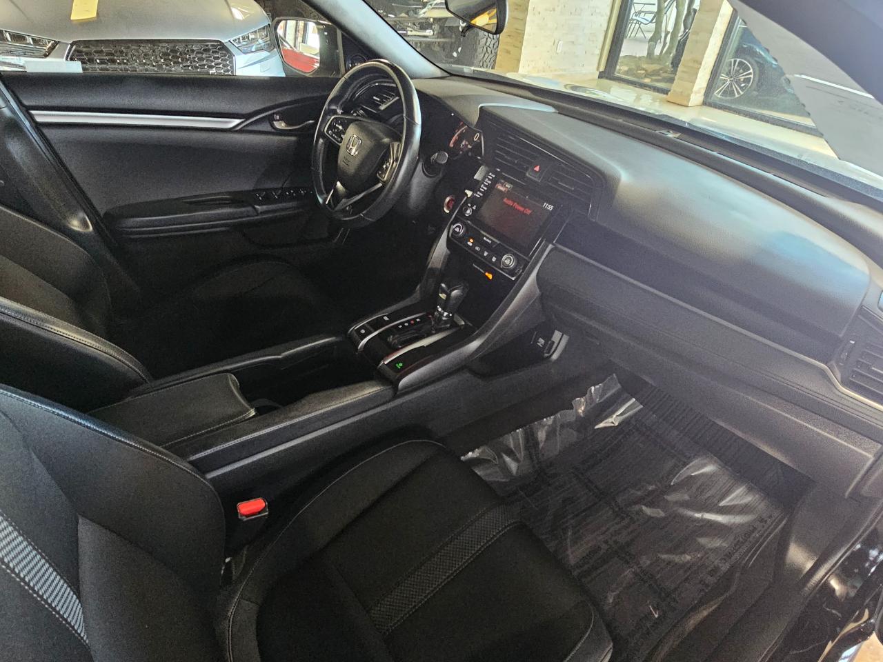 Honda Civic Hatchback Sport CVT 2021