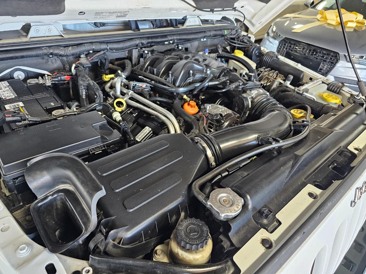 Jeep Wrangler Unlimited 4WD 4dr Sahara 2014