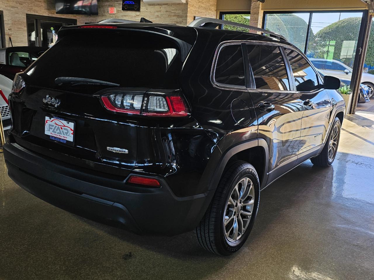Jeep Cherokee Latitude Plus FWD 2019