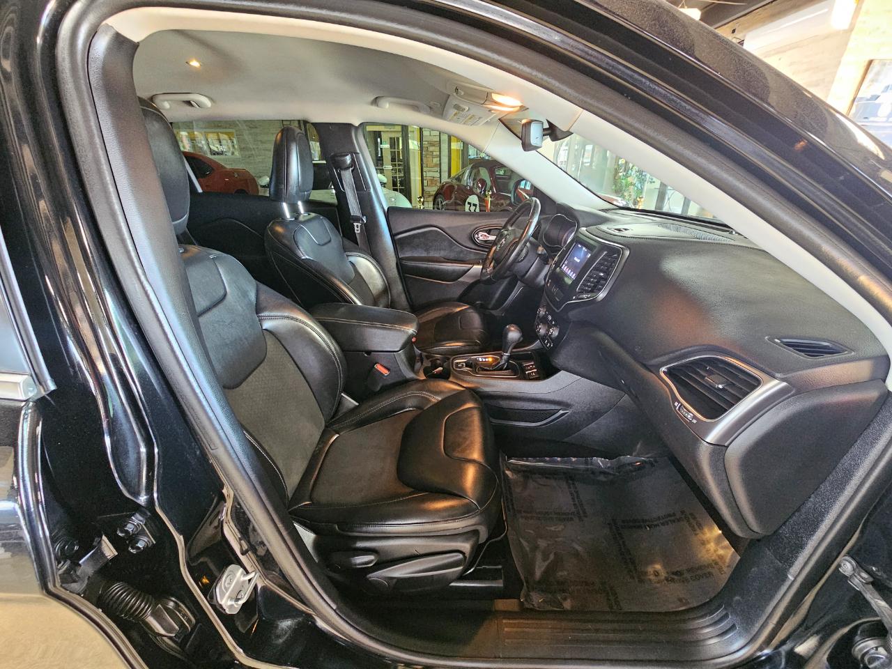 Jeep Cherokee Latitude Plus FWD 2019