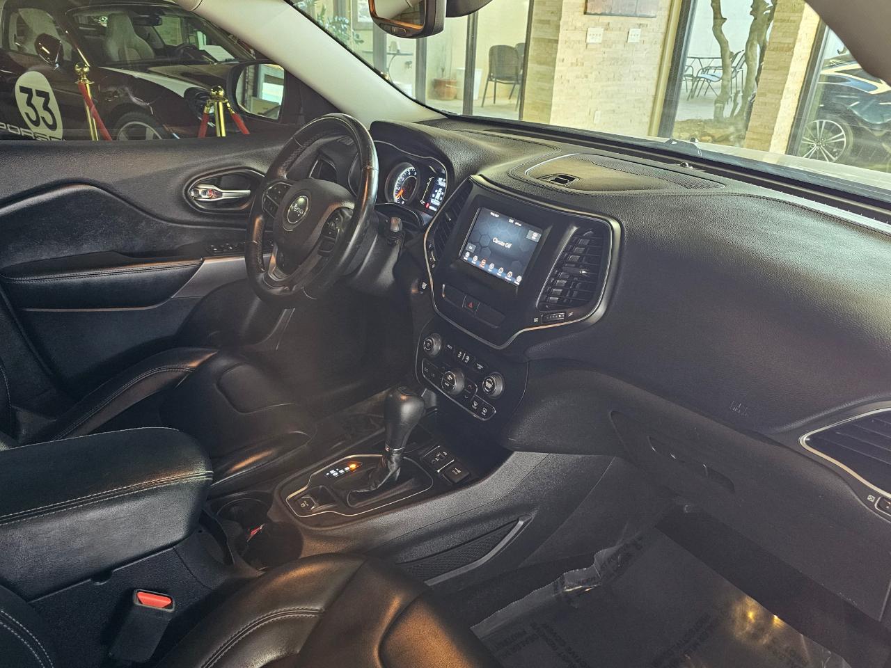 Jeep Cherokee Latitude Plus FWD 2019