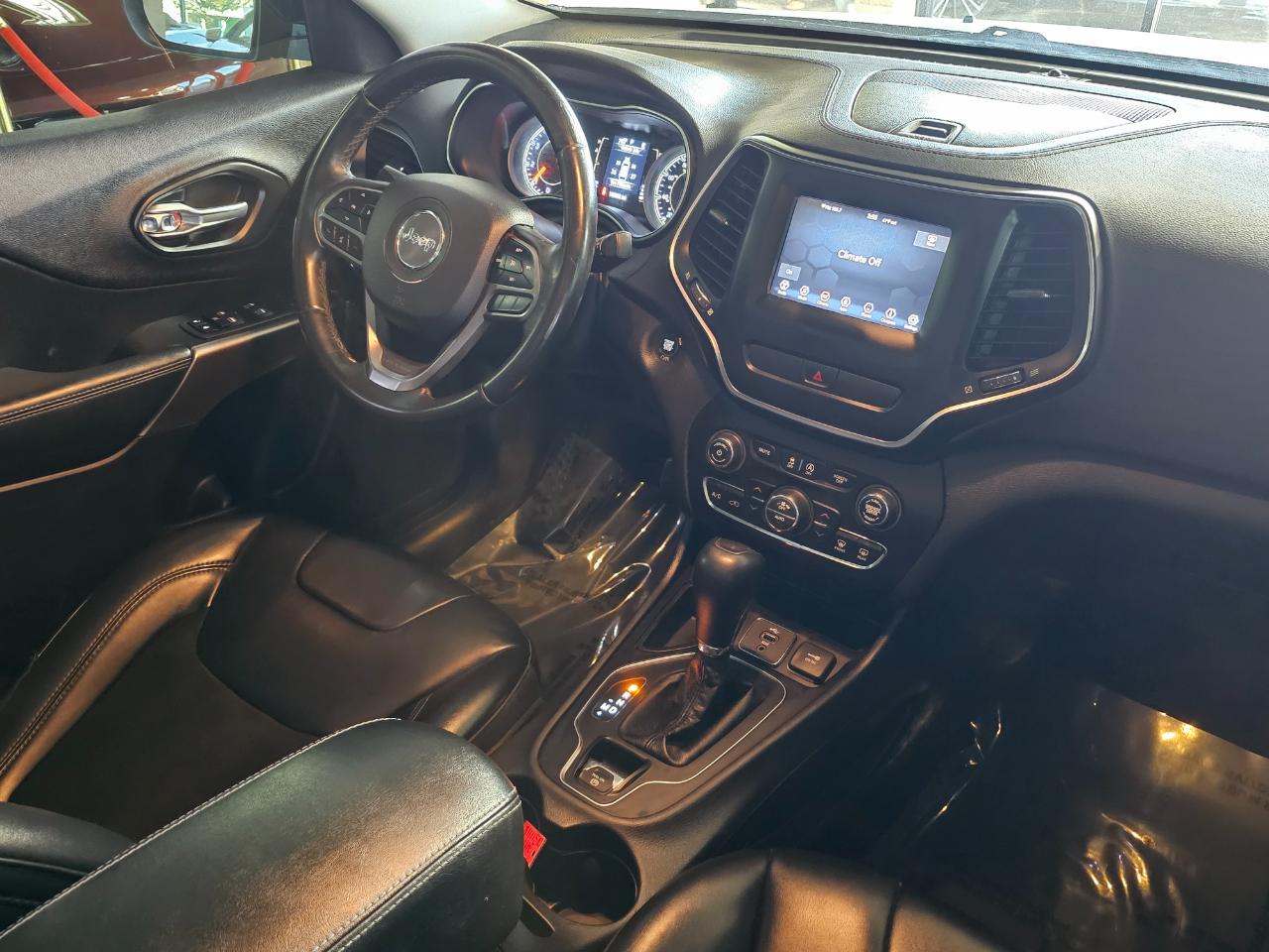 Jeep Cherokee Latitude Plus FWD 2019