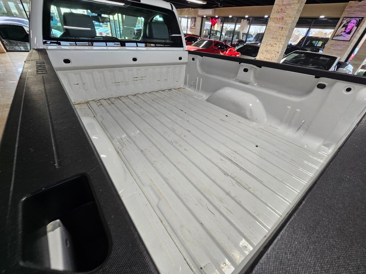 Chevrolet Silverado 1500 2WD Reg Cab 119.0" Work Truck w/1WT 2014