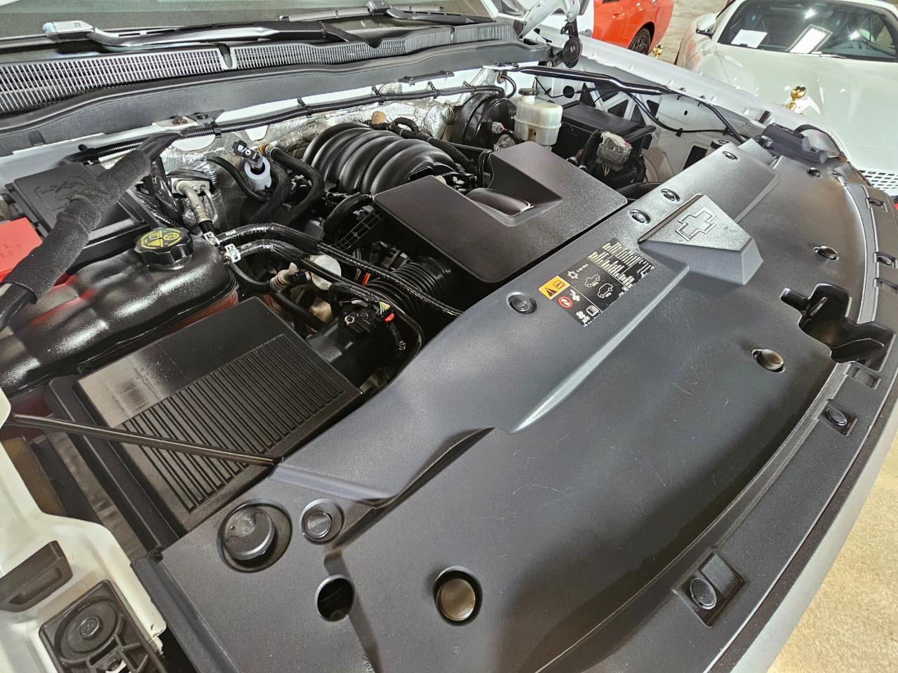 Chevrolet Silverado 1500 2WD Reg Cab 119.0" Work Truck w/1WT 2014