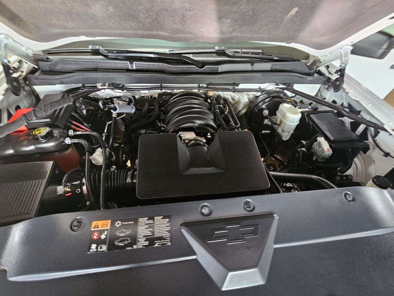 Chevrolet Silverado 1500 2WD Reg Cab 119.0" Work Truck w/1WT 2014