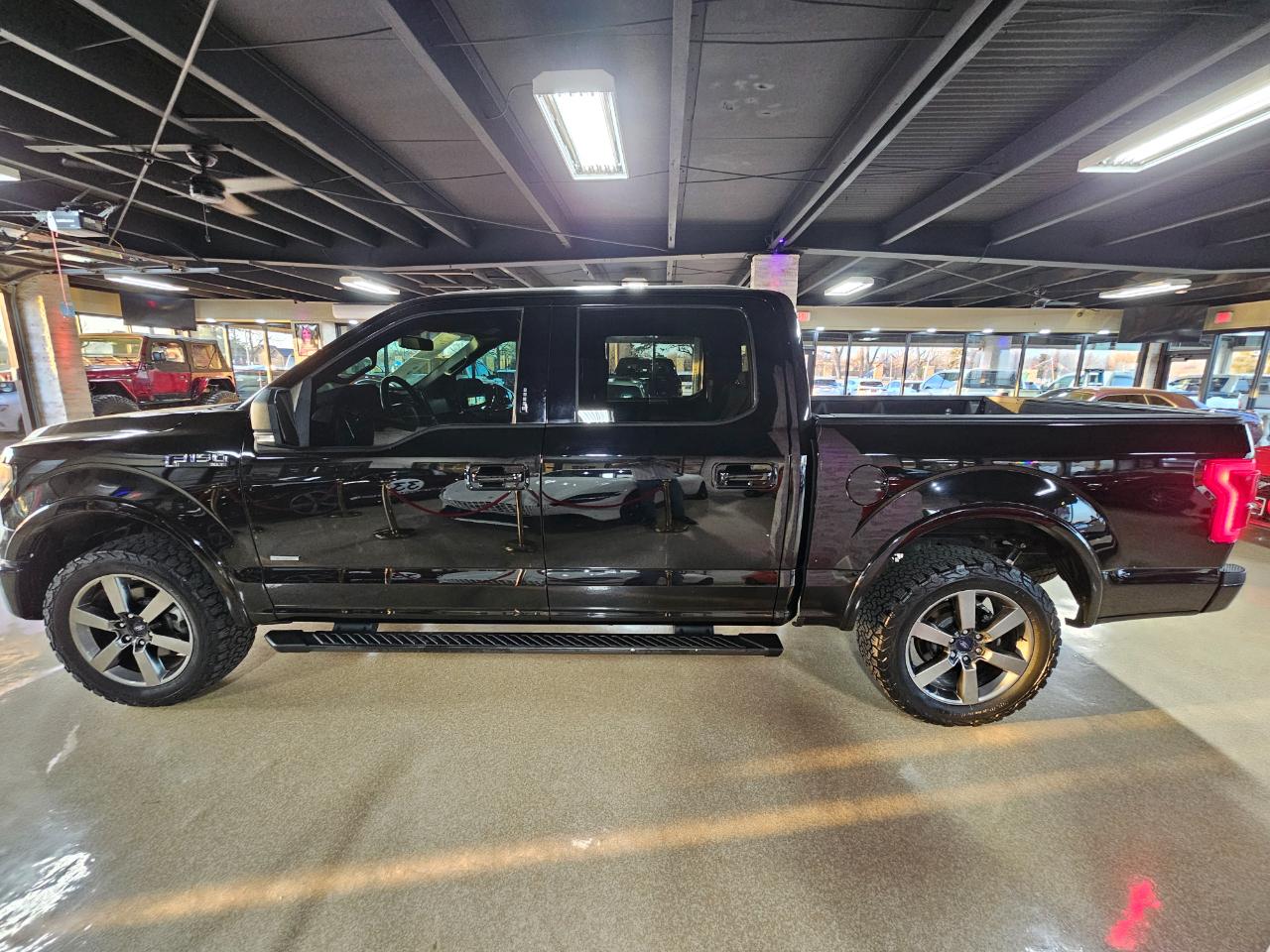 Ford F-150 4WD SuperCrew 145" XLT 2016