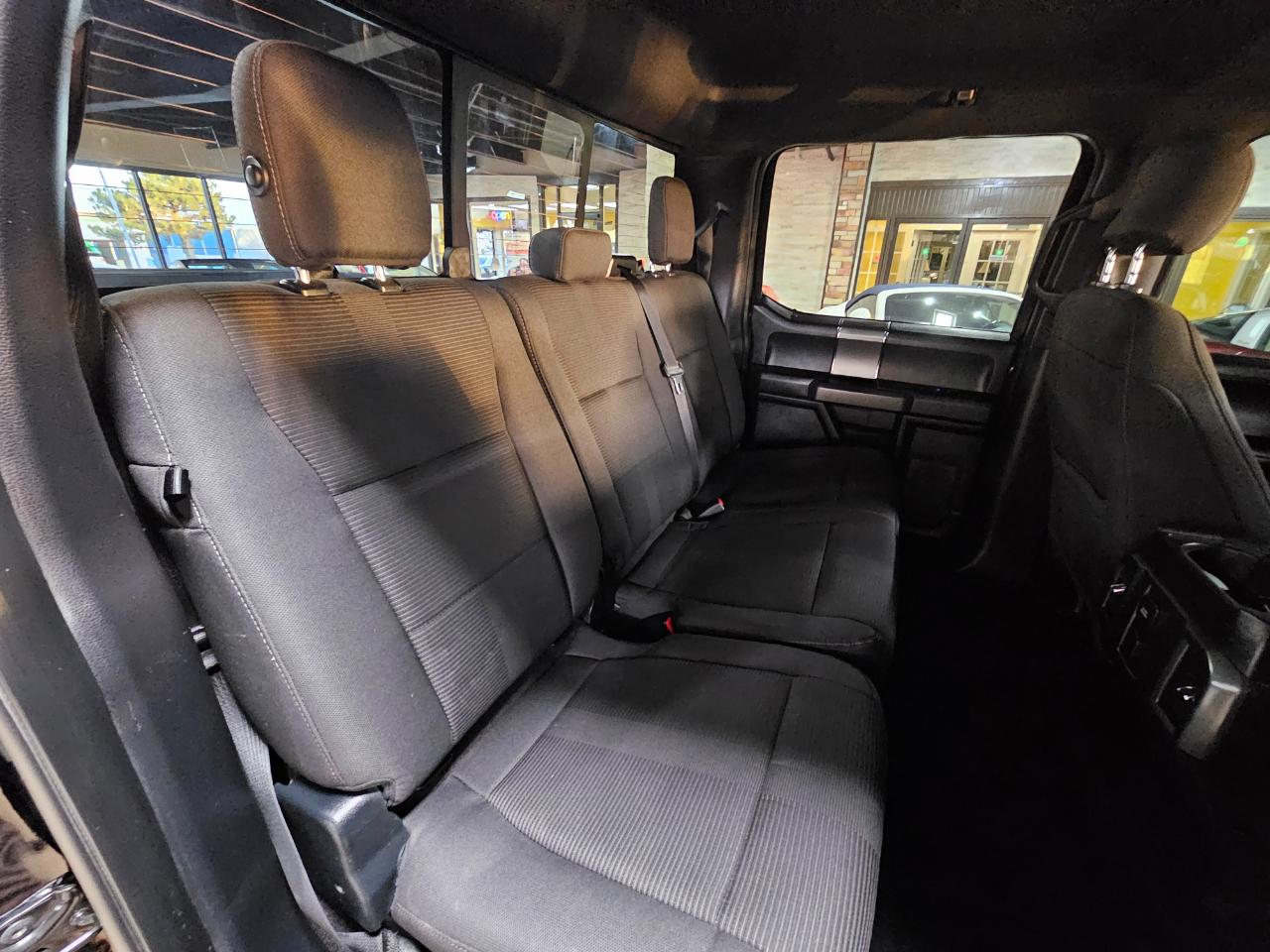 Ford F-150 4WD SuperCrew 145" XLT 2016