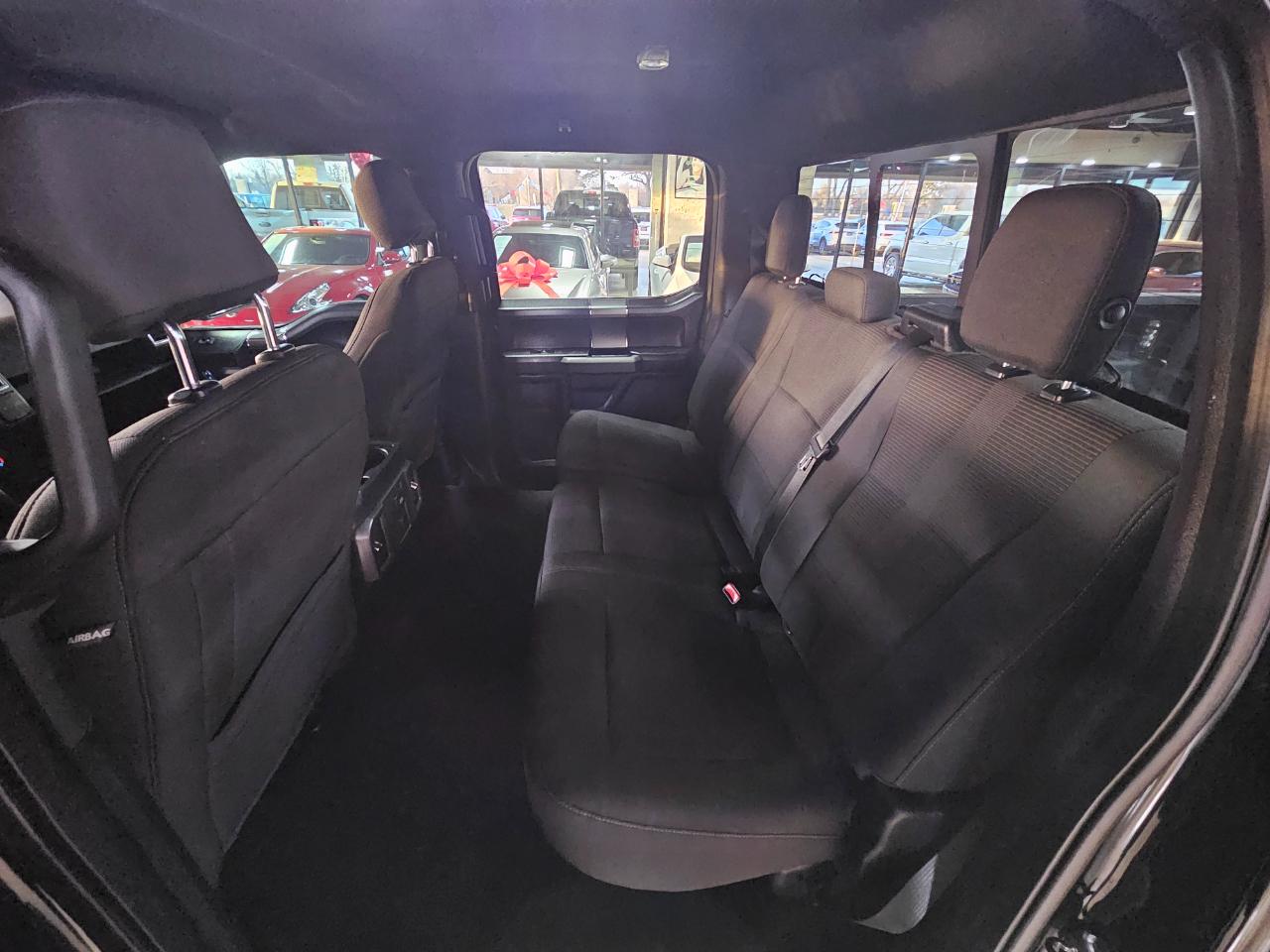 Ford F-150 4WD SuperCrew 145" XLT 2016