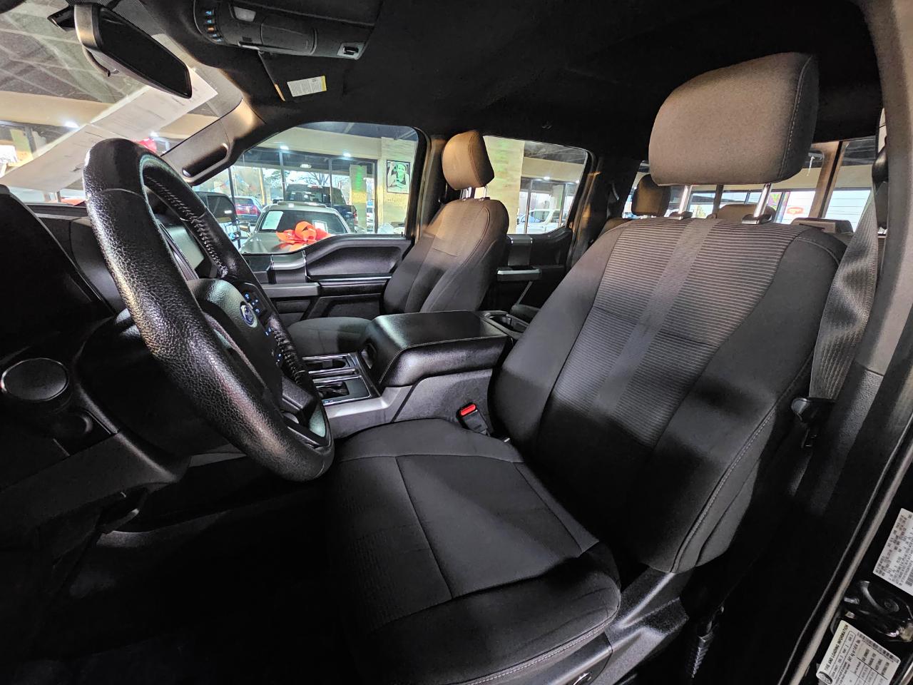 Ford F-150 4WD SuperCrew 145" XLT 2016