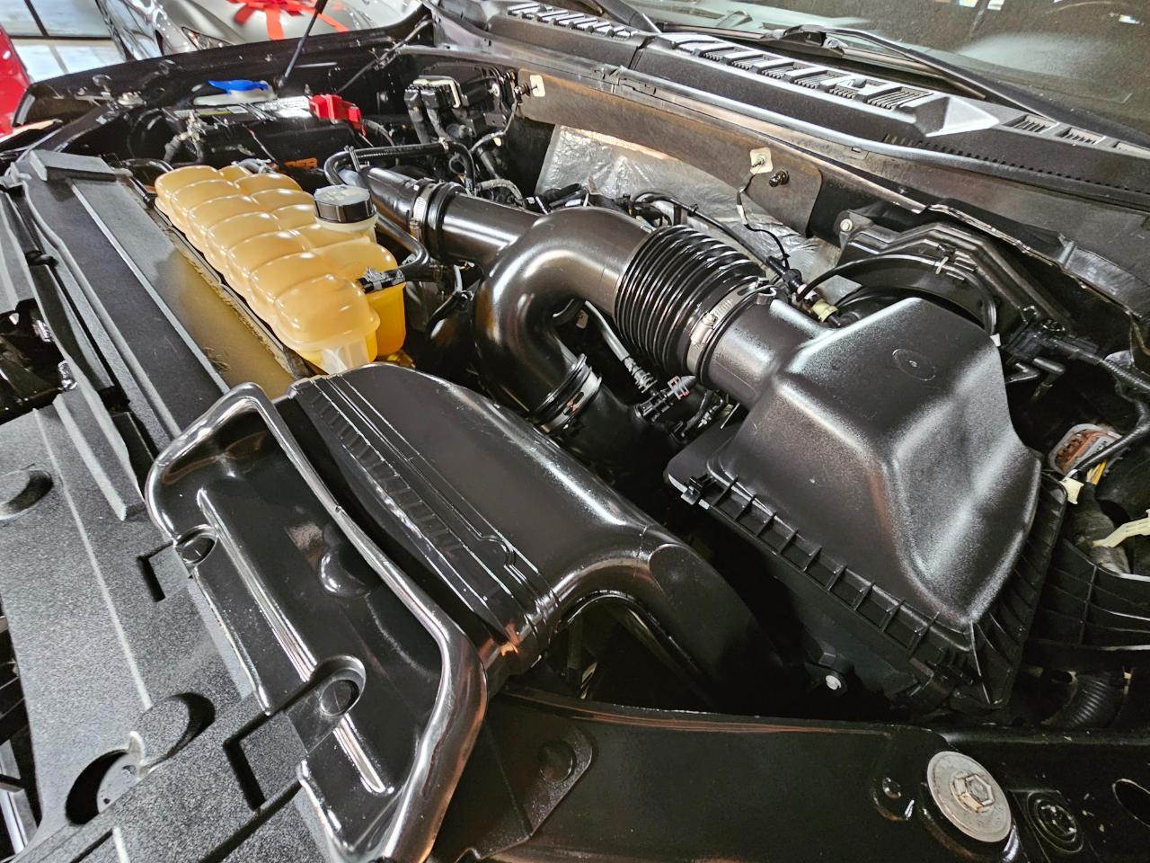 Ford F-150 4WD SuperCrew 145" XLT 2016