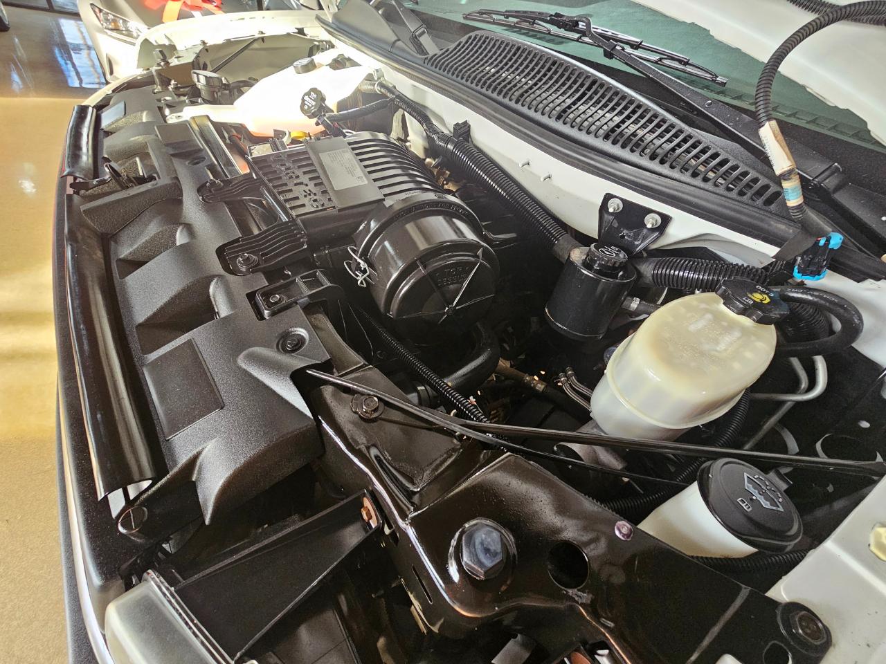 Chevrolet Express Passenger RWD 3500 155" LT w/1LT 2016