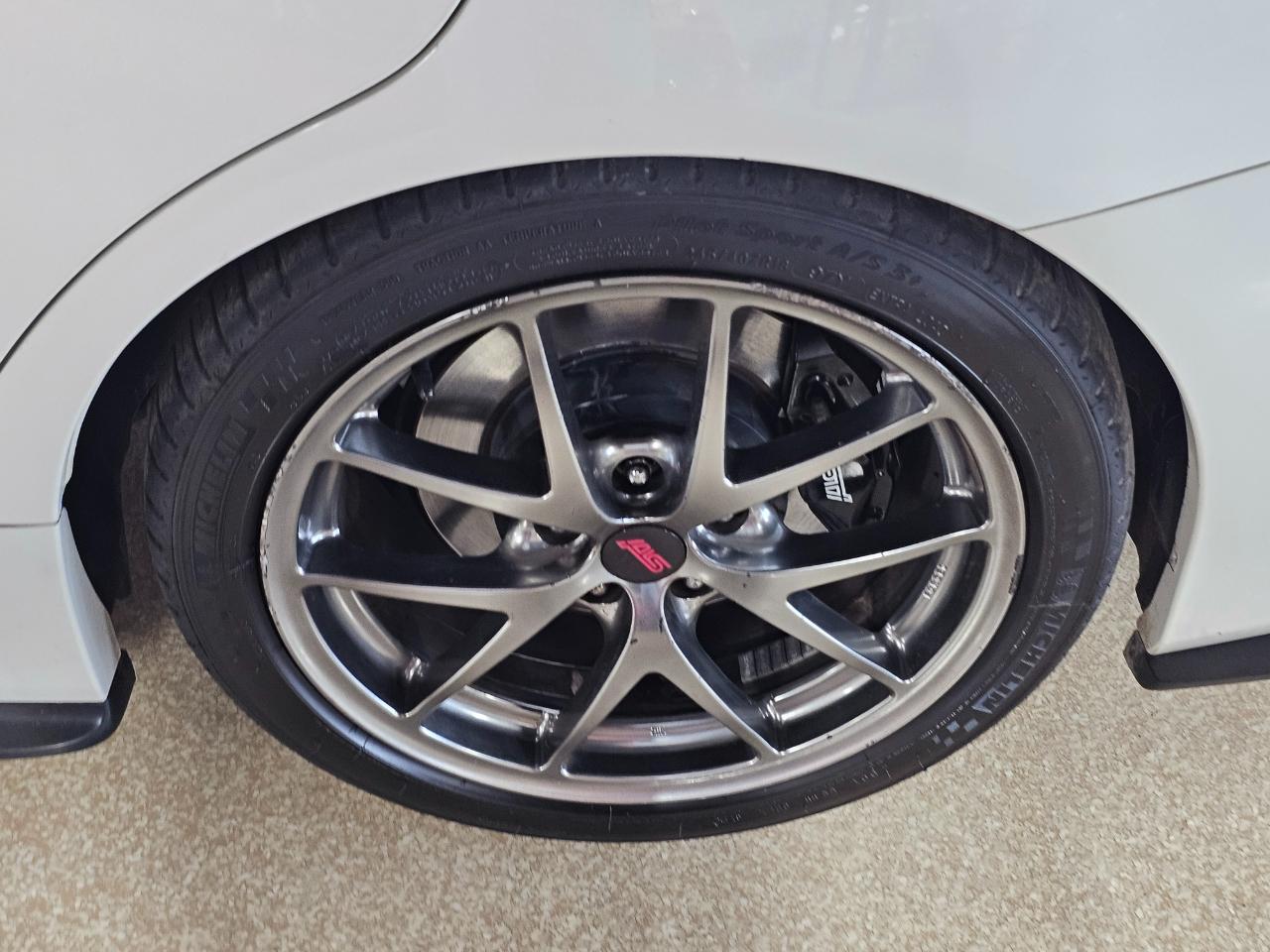 Subaru WRX STI Limited Manual w/Lip Spoiler 2017