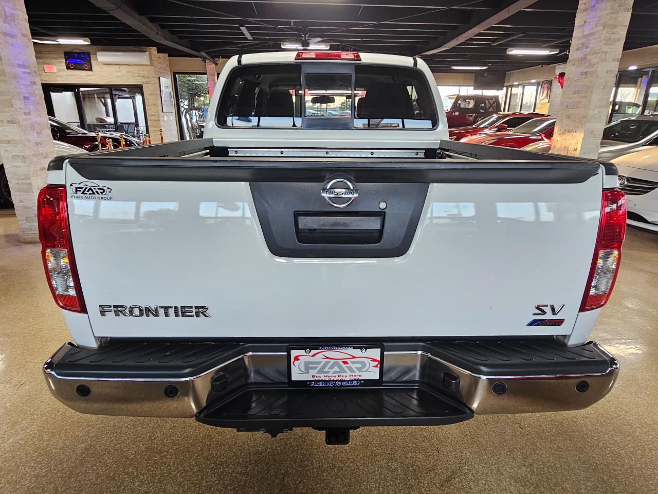 Nissan Frontier Crew Cab 4x2 SV V6 Auto 2018