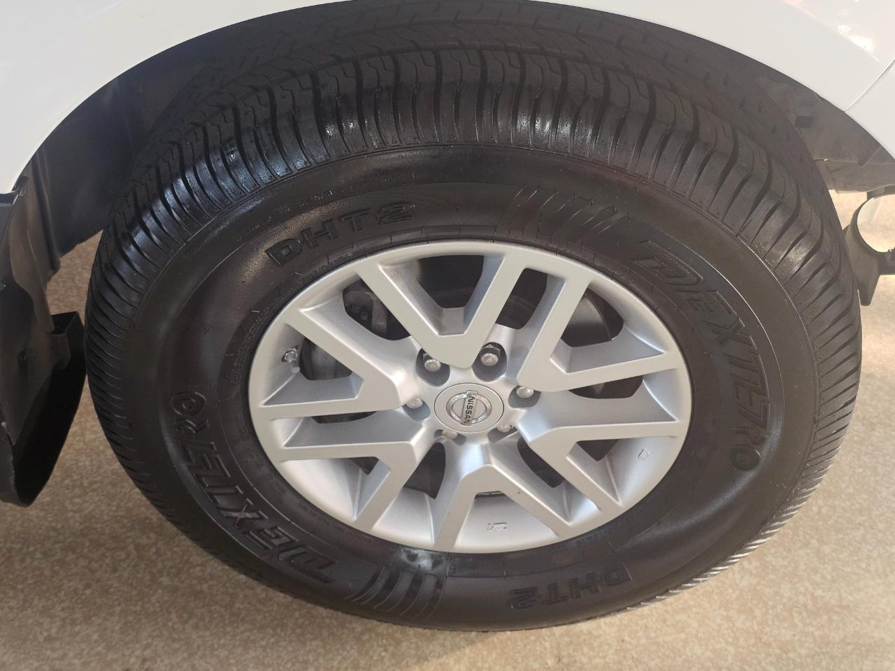 Nissan Frontier Crew Cab 4x2 SV V6 Auto 2018