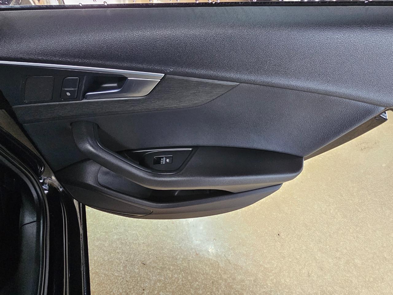 Audi A4 2.0 TFSI Auto Premium FWD 2017