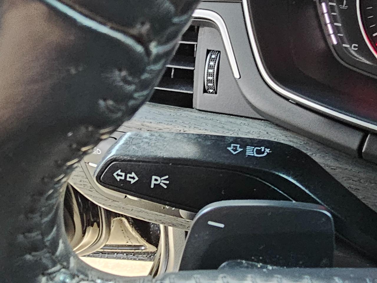 Audi A4 2.0 TFSI Auto Premium FWD 2017