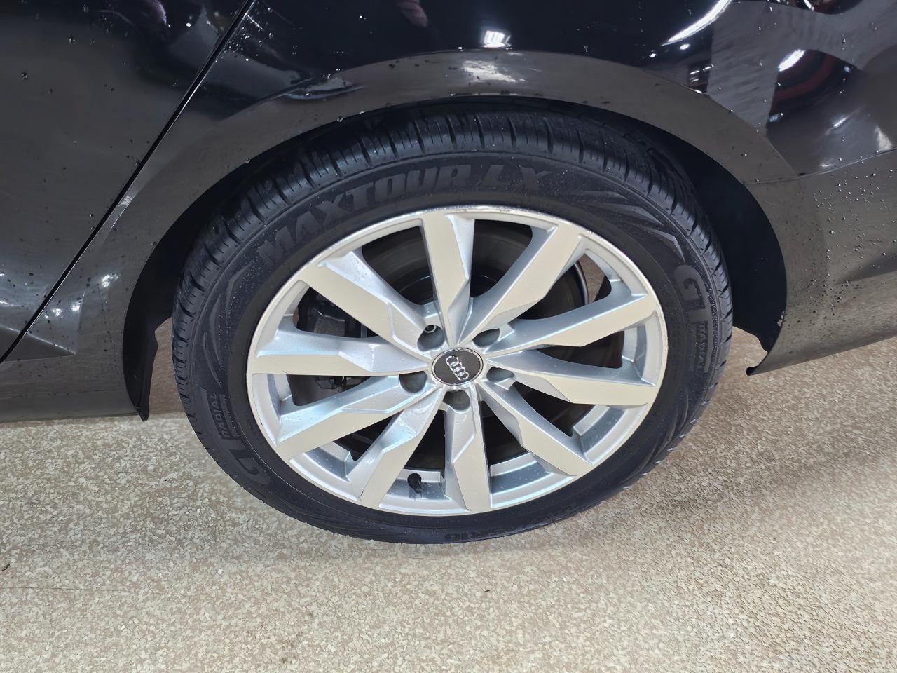 Audi A4 2.0 TFSI Auto Premium FWD 2017