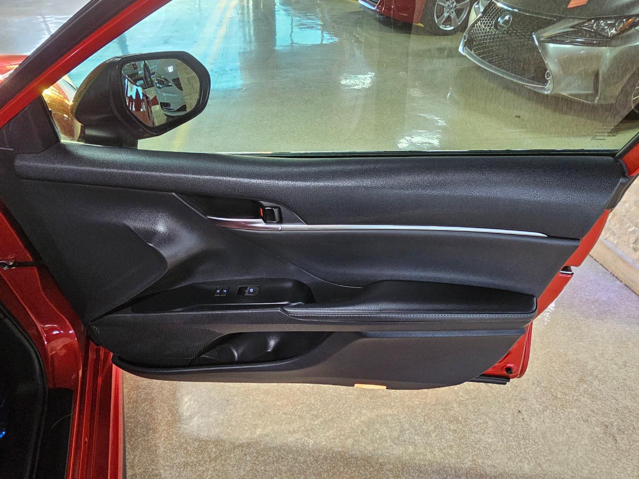 Toyota Camry XSE Auto (Natl) 2020