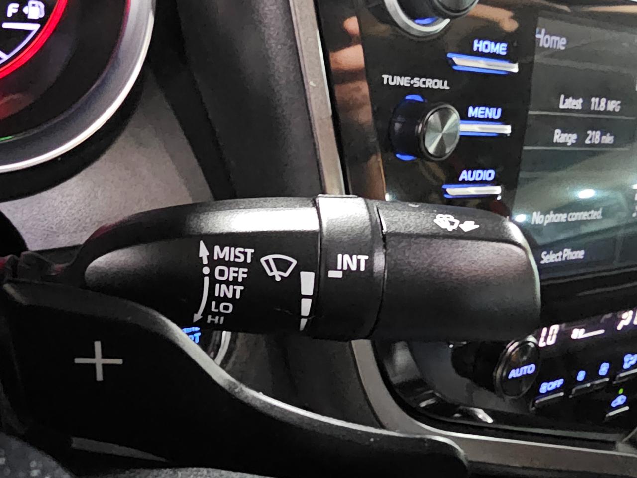 Toyota Camry XSE Auto (Natl) 2020