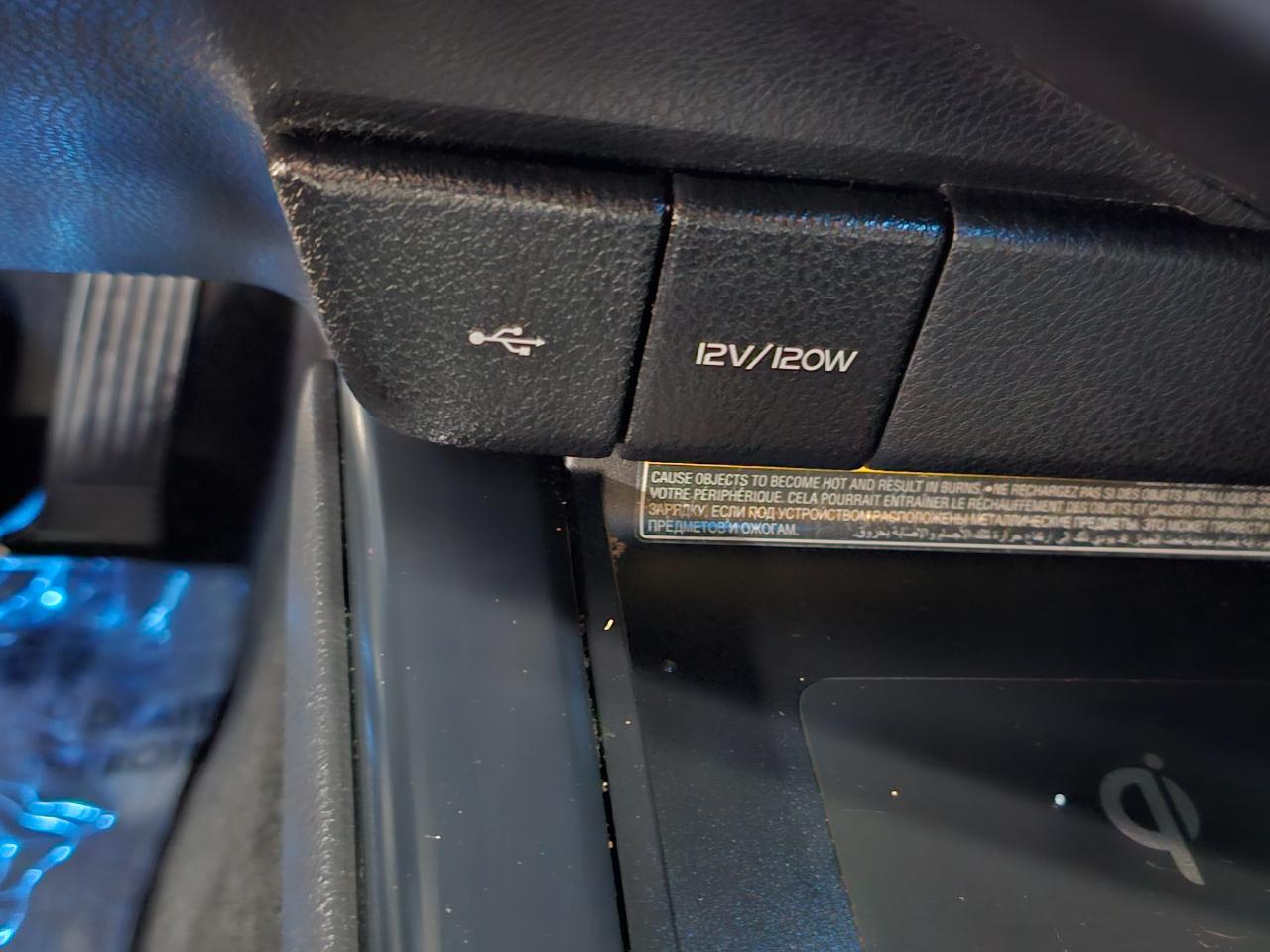 Toyota Camry XSE Auto (Natl) 2020