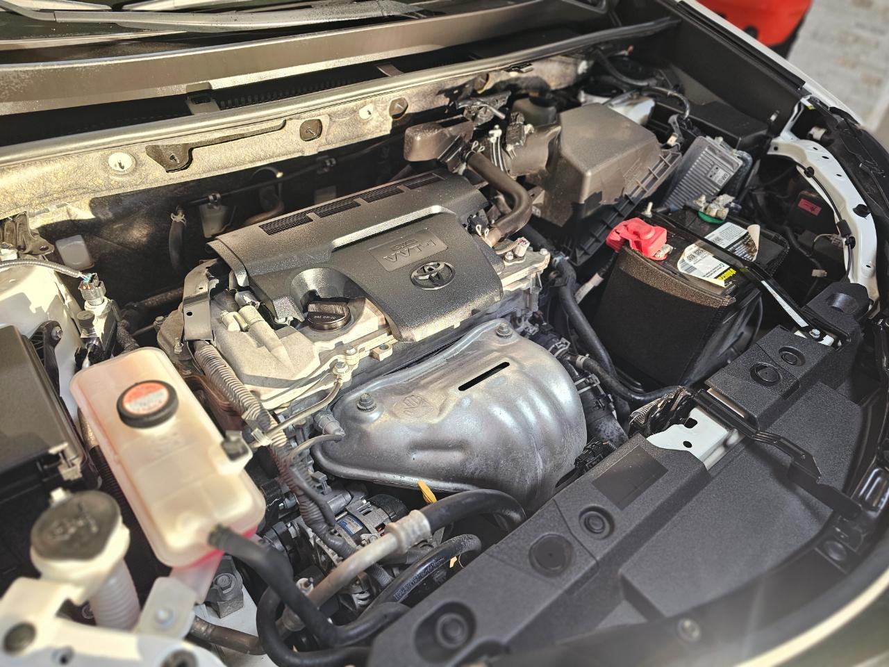 Toyota RAV4 FWD 4dr XLE (Natl) 2016