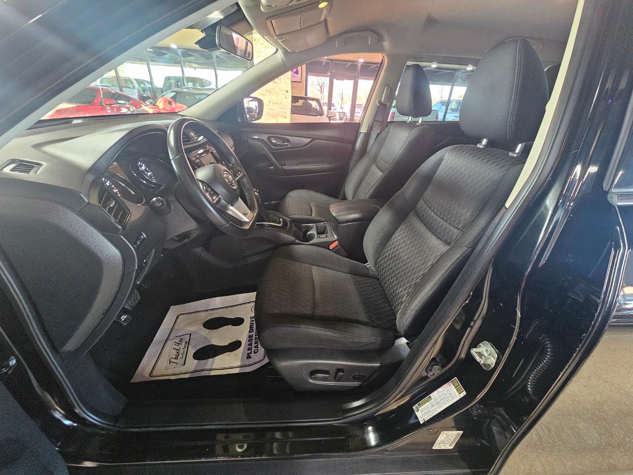 Nissan Rogue FWD SV 2019