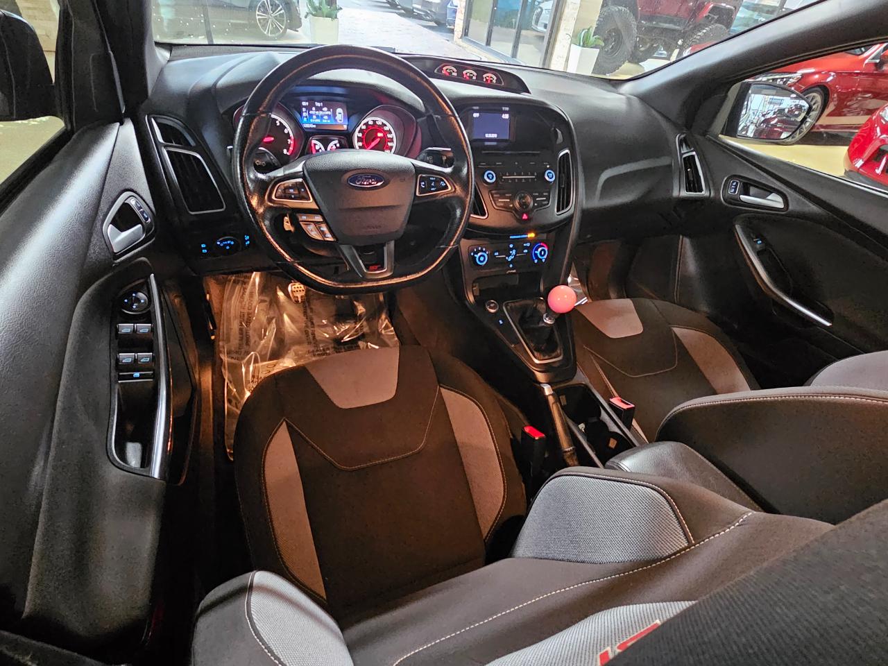 Ford Focus ST Hatch 2017