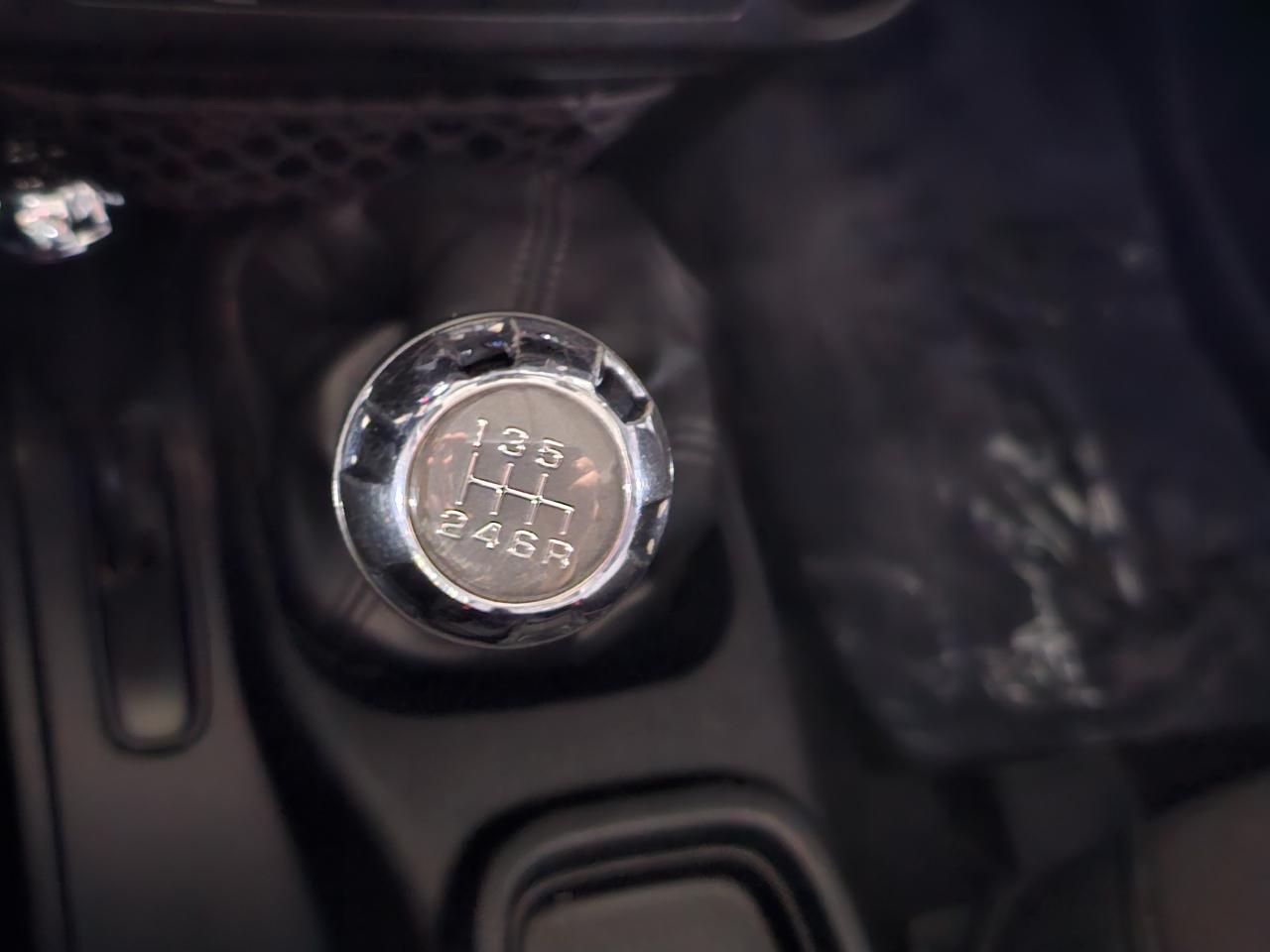 Jeep Wrangler 4WD 2dr Sport 2013