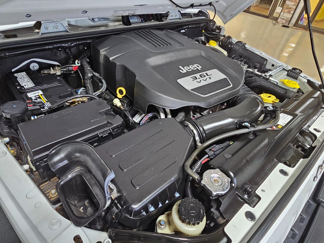 Jeep Wrangler 4WD 2dr Sport 2013