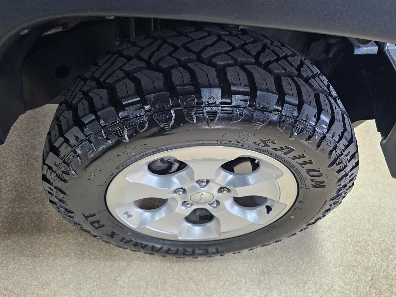 Jeep Wrangler 4WD 2dr Sport 2013