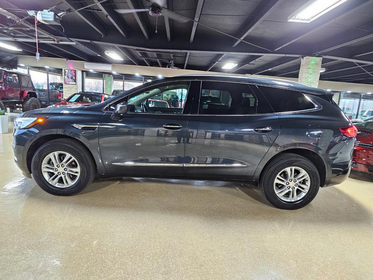 Buick Enclave FWD 4dr Essence 2020