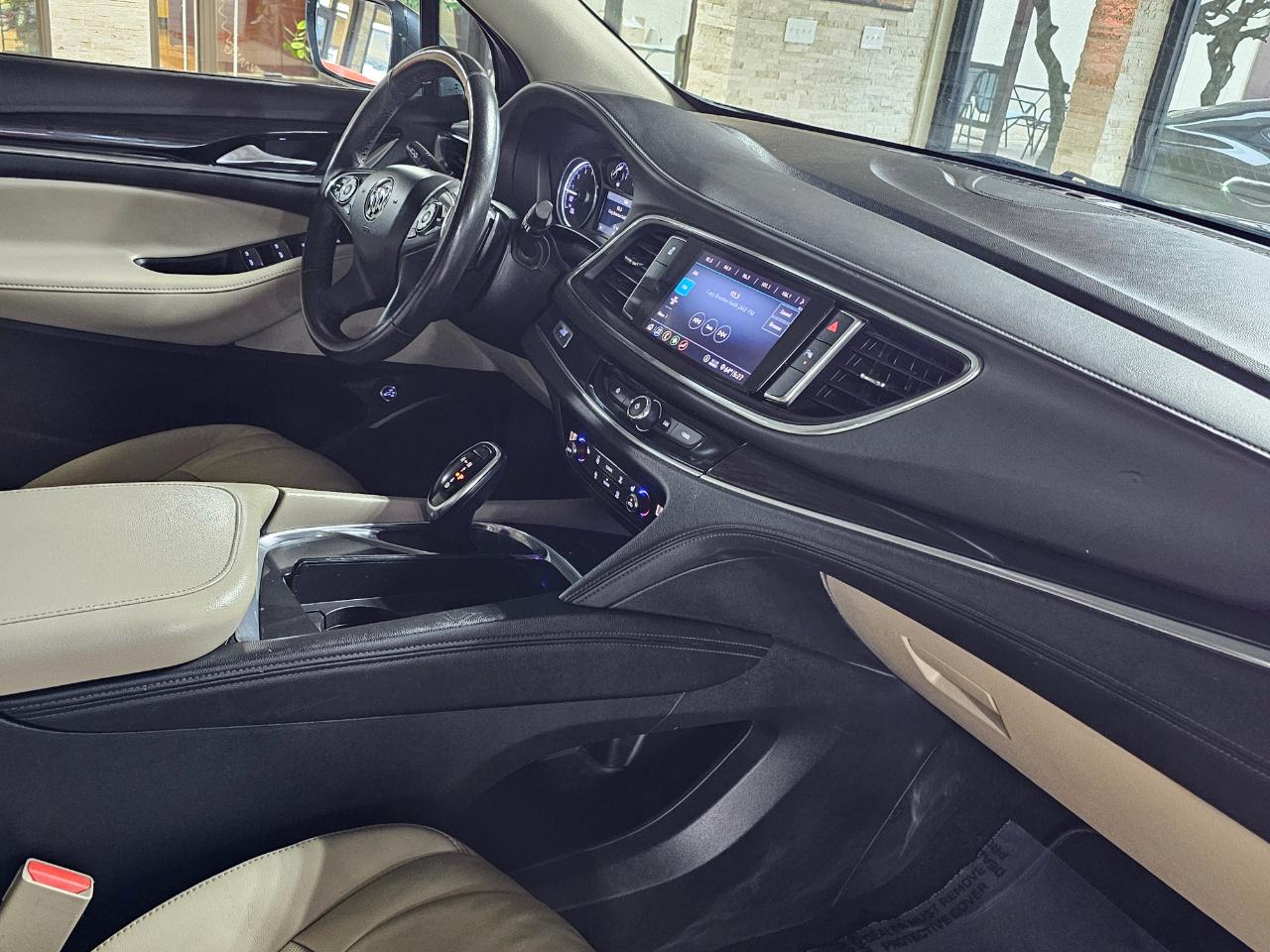 Buick Enclave FWD 4dr Essence 2020