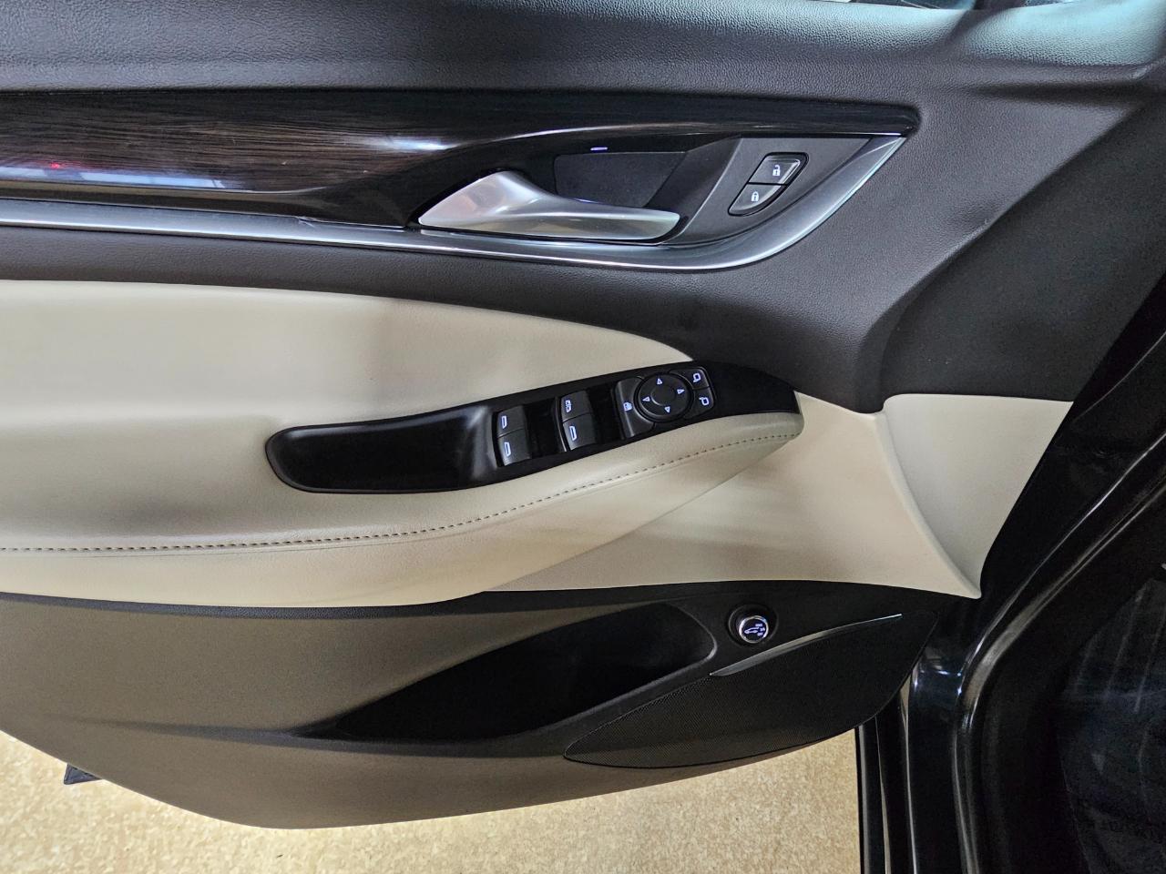 Buick Enclave FWD 4dr Essence 2020