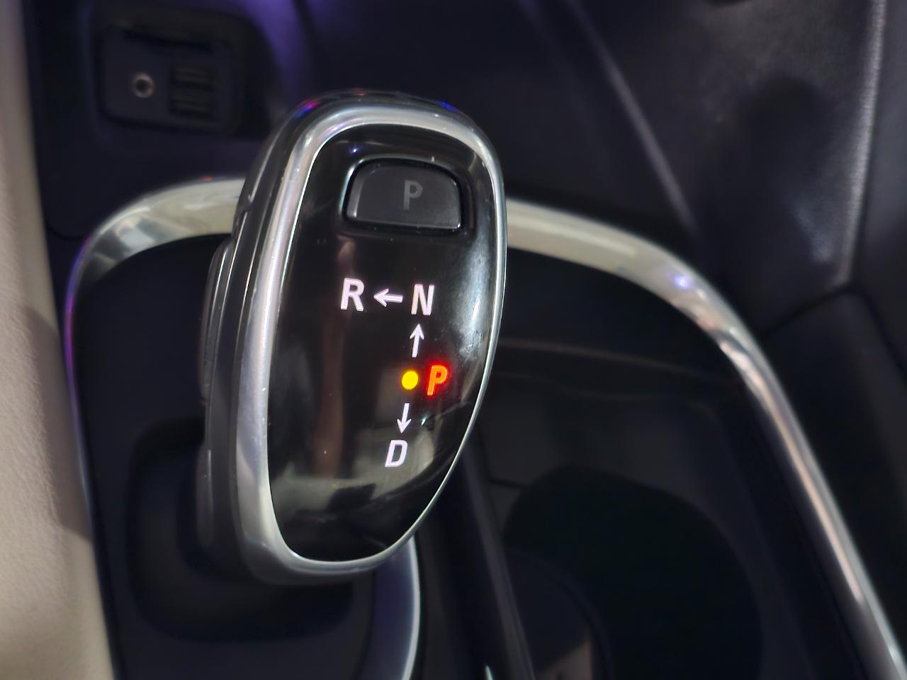 Buick Enclave FWD 4dr Essence 2020