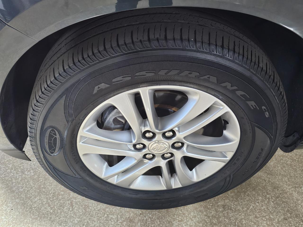 Buick Enclave FWD 4dr Essence 2020