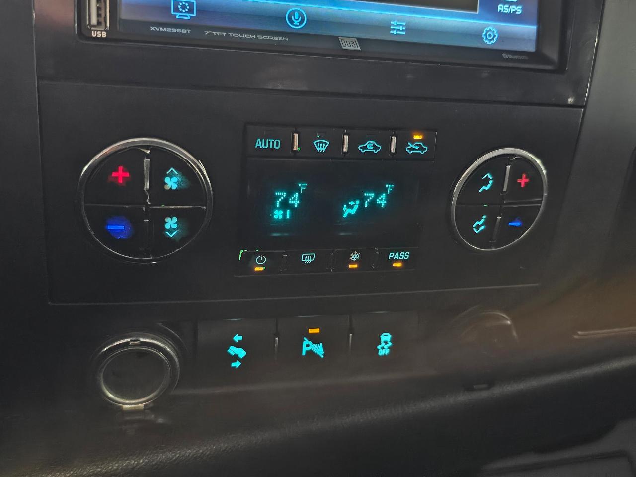 GMC Sierra 1500 4WD Crew Cab 143.5" SLE 2012