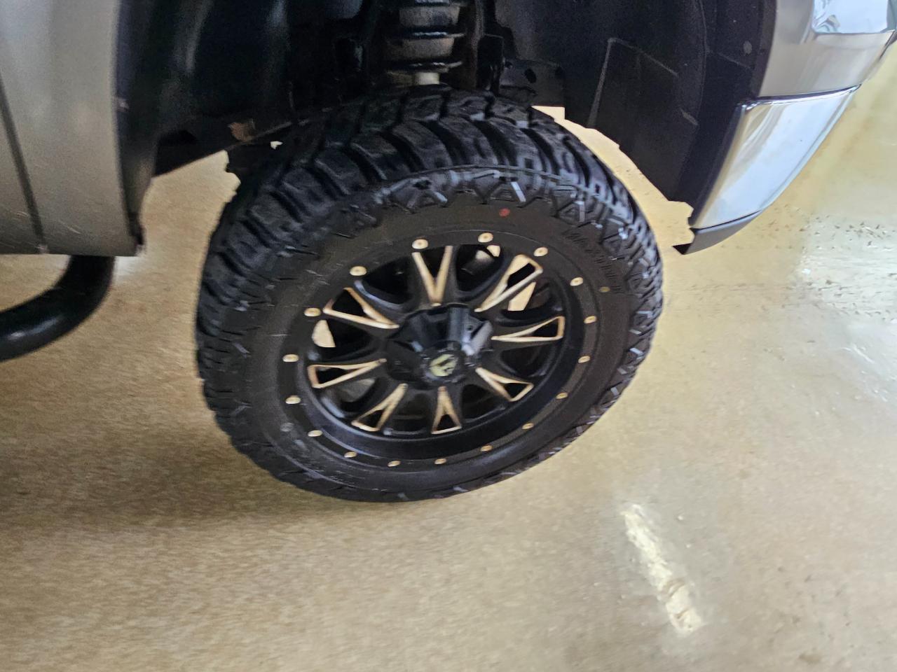 GMC Sierra 1500 4WD Crew Cab 143.5" SLE 2012