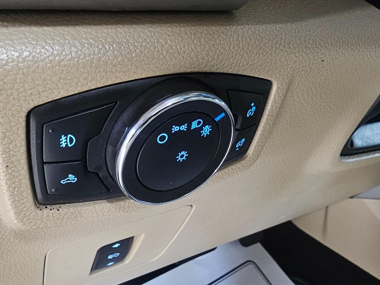 Ford F-150 4WD SuperCrew 145" King Ranch 2016