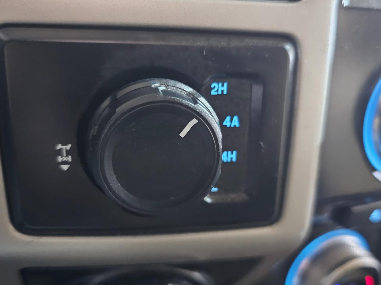 Ford F-150 4WD SuperCrew 145" King Ranch 2016