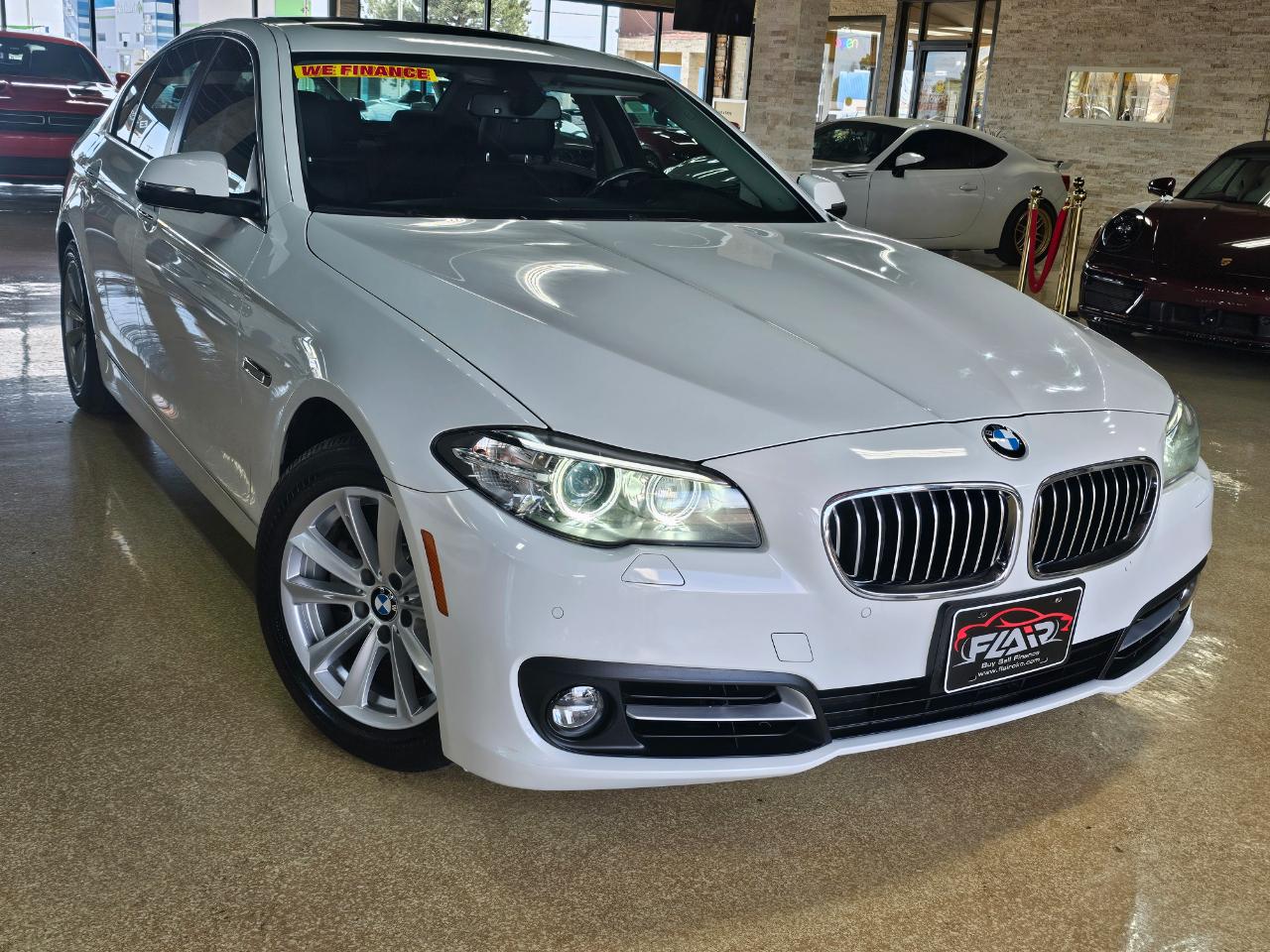 BMW 5 Series 4dr Sdn 528i RWD 2016