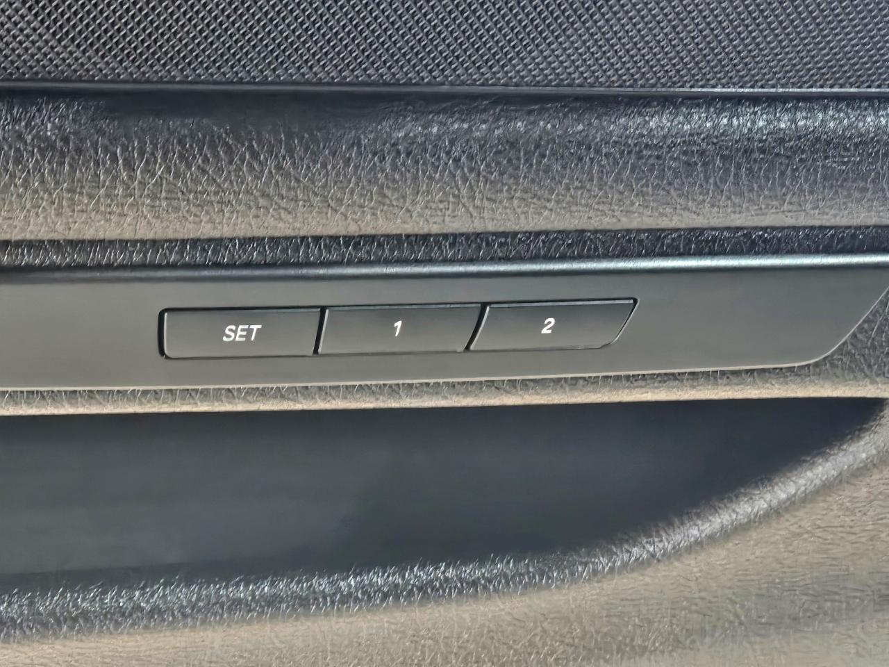 BMW 5 Series 4dr Sdn 528i RWD 2016