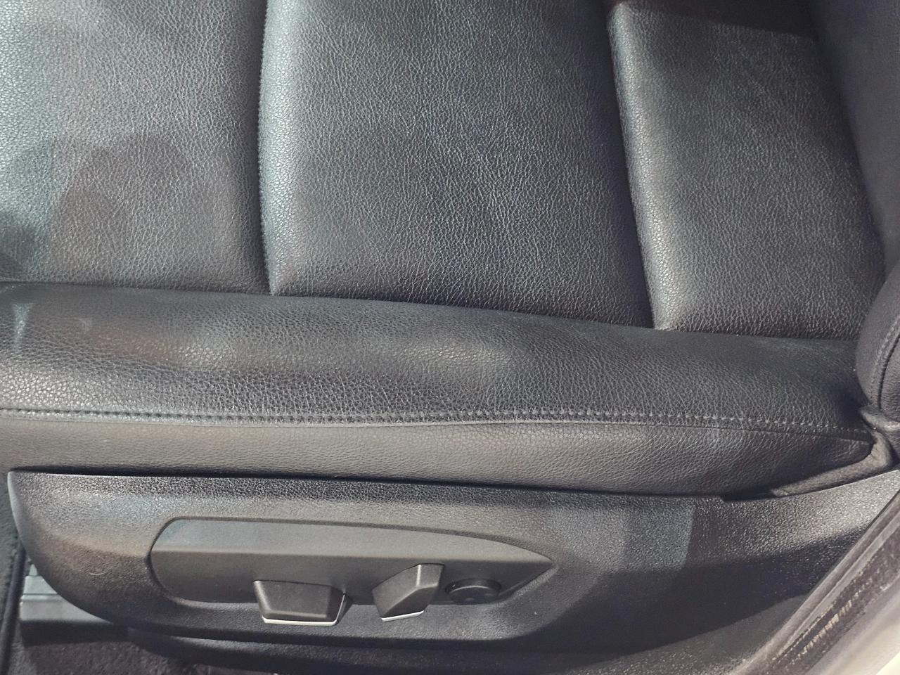 BMW 5 Series 4dr Sdn 528i RWD 2016