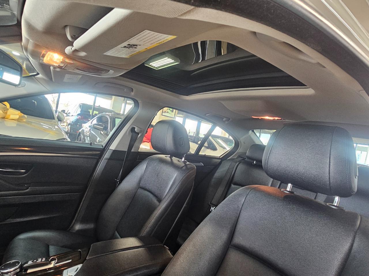 BMW 5 Series 4dr Sdn 528i RWD 2016