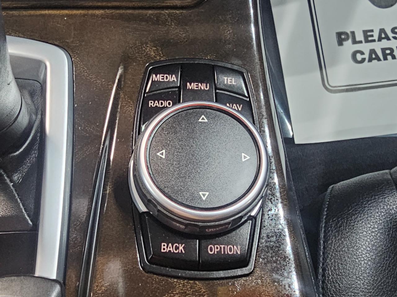 BMW 5 Series 4dr Sdn 528i RWD 2016