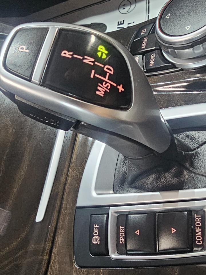 BMW 5 Series 4dr Sdn 528i RWD 2016