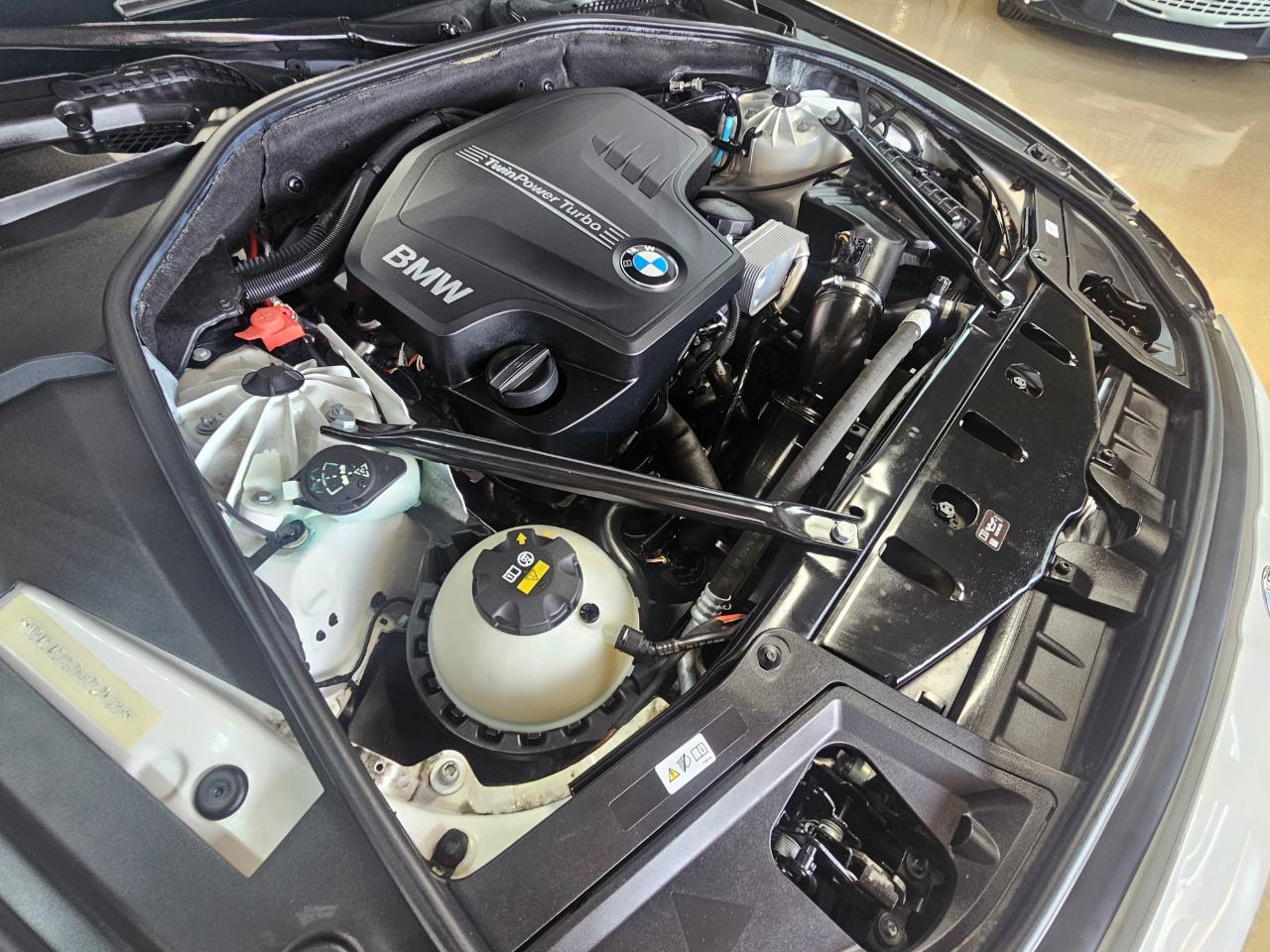 BMW 5 Series 4dr Sdn 528i RWD 2016