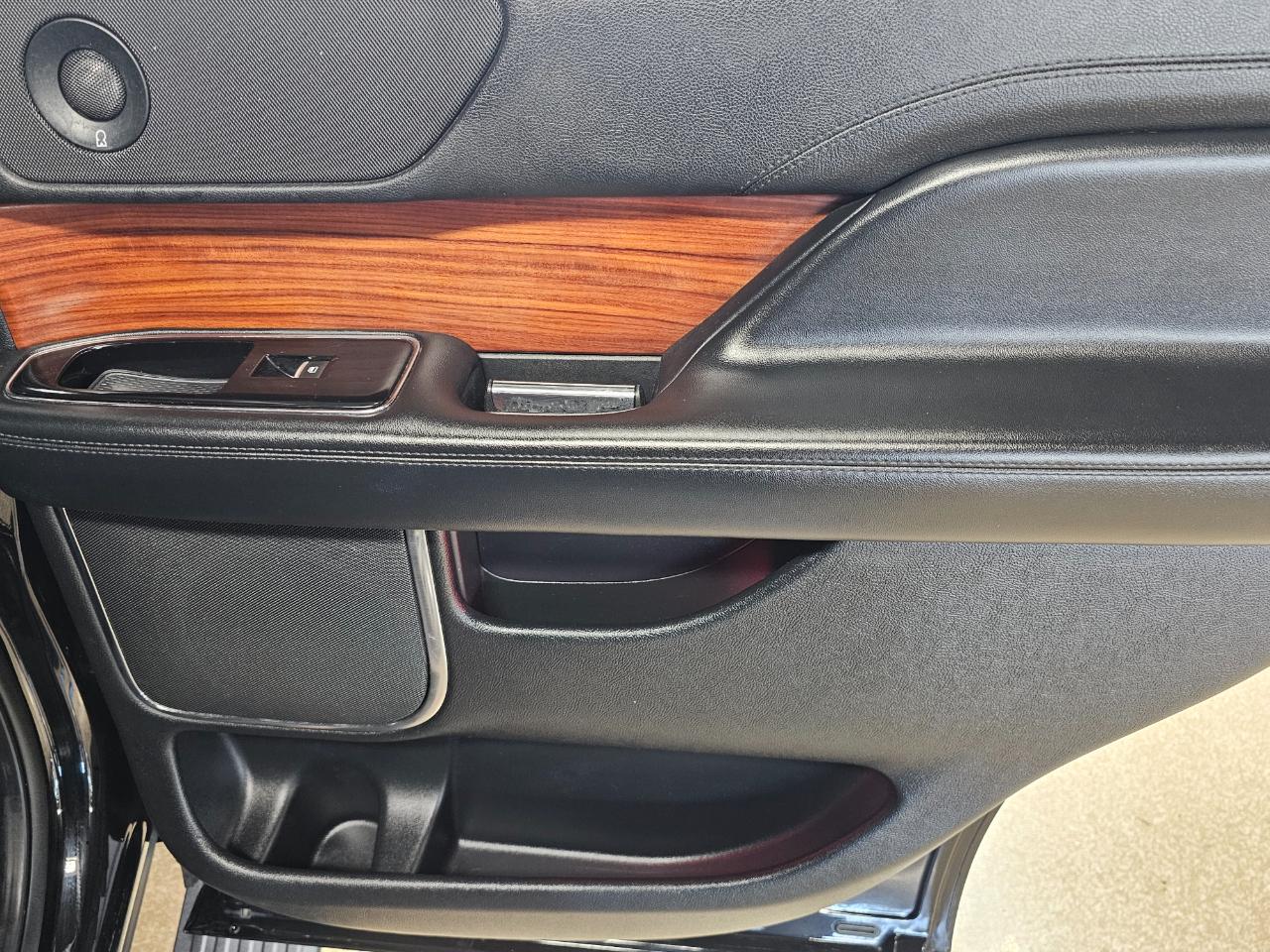 Lincoln Navigator 4x4 Select 2018